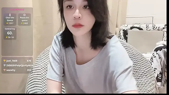 serenity_G Adlı Modelin Canlı Sohbet Odası