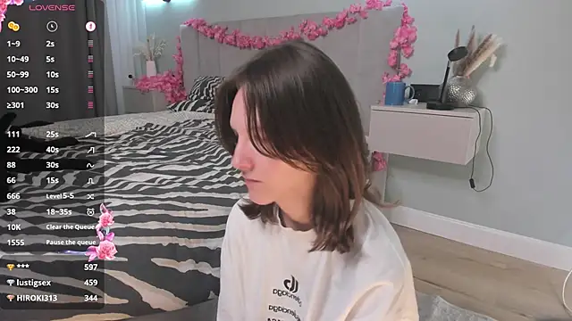 CortneyCagey чат на живо