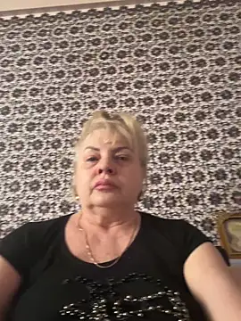 חדר צ'אט בשידור חי של AnastasiaGrey777