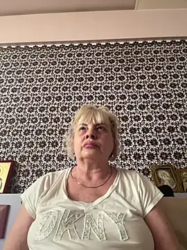 Živá chatovací místnost AnastasiaGrey777