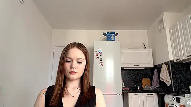 TidiedSweet чат на живо