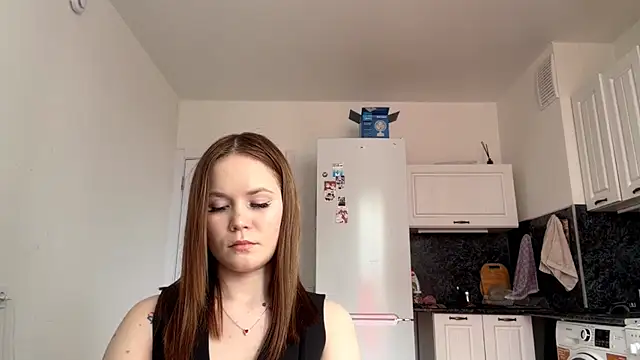 TidiedSweet чат на живо
