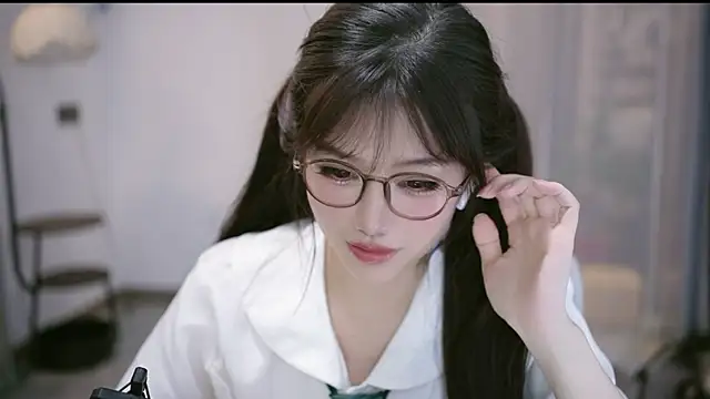 Cecily2n Live chat-huone