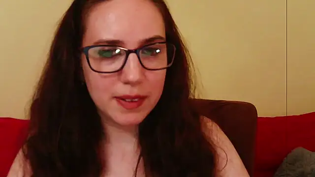 Chat soba uživo modela EmilyHotAngel