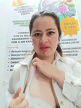 Phòng Chat Trực Tiếp VANESSA__28