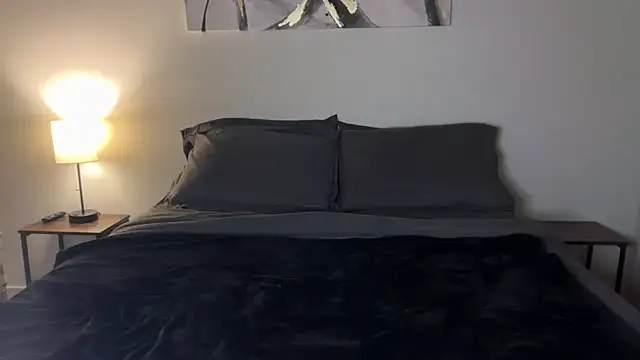 anyaa777 Adlı Modelin Canlı Sohbet Odası