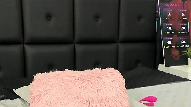 DanellaZambrano Cameră chat live