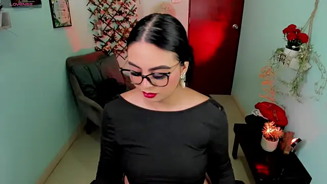 Chat soba uživo modela Margot_Robie