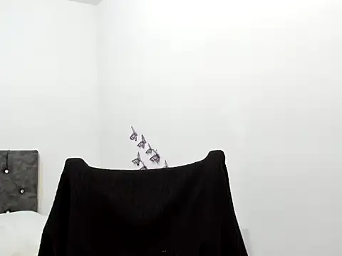 חדר צ'אט בשידור חי של CatzonEmmy