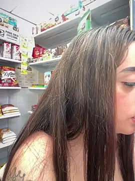 IvySanchez_Pinkk Live Chatraum