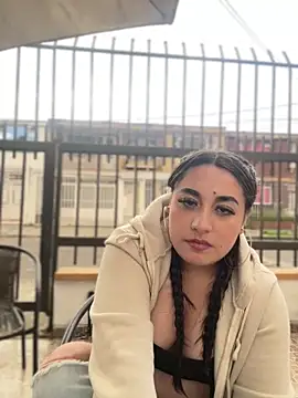 IvySanchez_Pinkk Live Chatraum