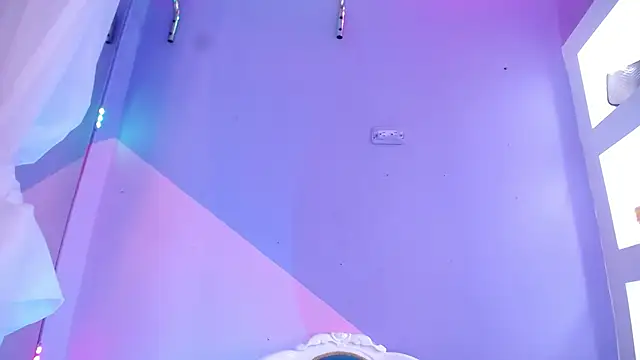 Sara_Harris7 실시간 채팅방