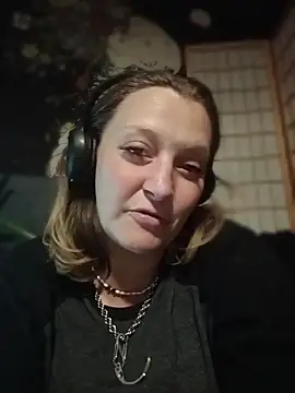 Sala de chat en directo de Lust2Dust