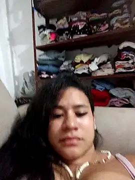 Sala de chat en directo de AntonellaMonroew