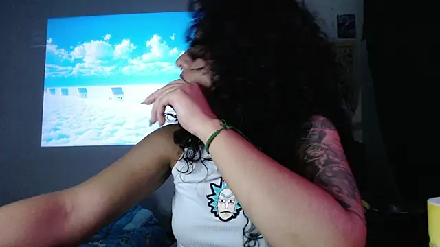 Chat soba uživo modela AmarantaMuse