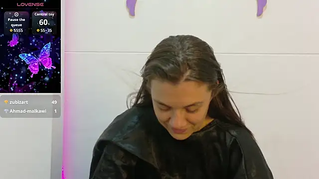 Katia_Rose23のライブチャットルーム