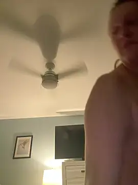 Kellilyn10 Live Chatrum