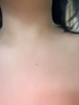PippiCharmXXX élő chatszobája
