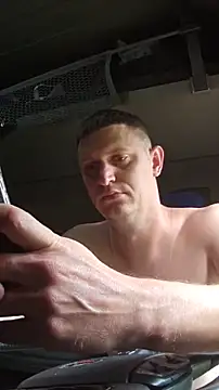 Seks show uživo modela Pirates16 na kameri