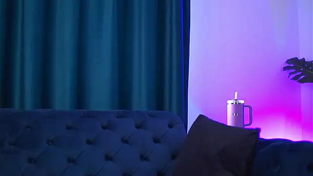 Živá chatovací místnost RedLaraa