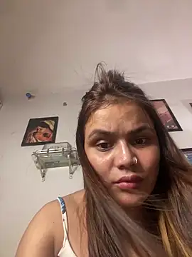 Sala de chat en directo de Leena_singh