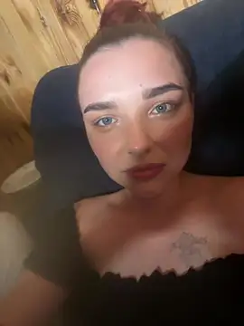 MargaretCaldwell's Live Chat Room
