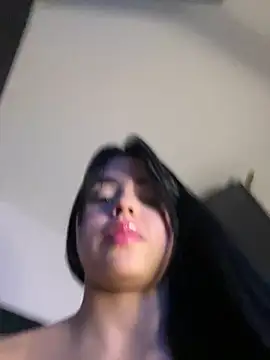 Chat soba uživo modela mimihot7777