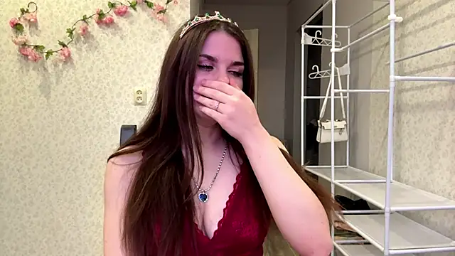Živá chatovací místnost JeniceSourwine