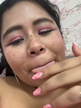AriaMoonnn – live chatrum