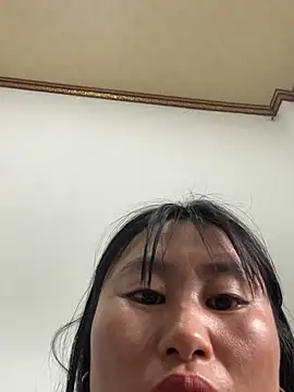 Chat soba uživo modela BaeSuzy_no1