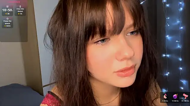 ห้องแชทสดของ EmilyMercurial