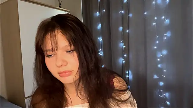EmilyMercurial – live chatrum