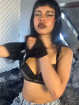 AntonellaCooper_Pink чат на живо
