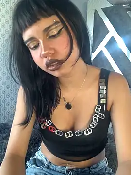 AntonellaCooper_Pink Cameră chat live