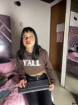 AntonellaCooper_Pink Live Chatraum