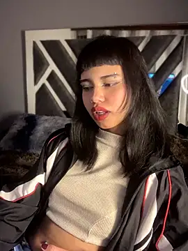 AntonellaCooper_Pink's Live Chat Room