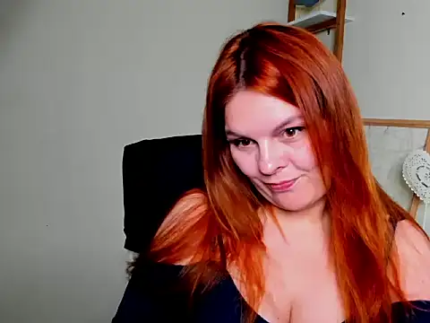 חדר צ'אט בשידור חי של GingerKitten1