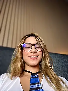 غرفة دردشة Natalia__vidal المباشرة