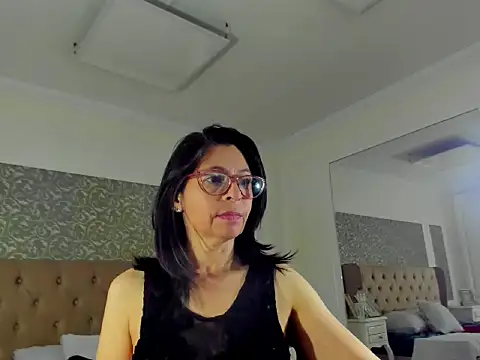 Živá chatovací místnost lena_gray
