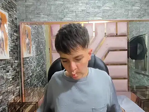 חדר צ'אט בשידור חי של Hanna_Hott11