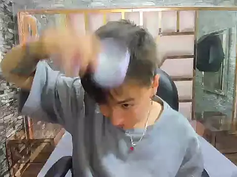 Hanna_Hott11 élő chatszobája