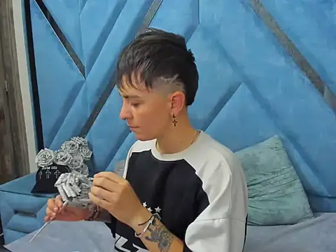 Phòng Chat Trực Tiếp Hanna_Hott11