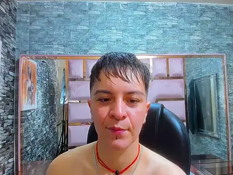 Hanna_Hott11's Live Chat Room