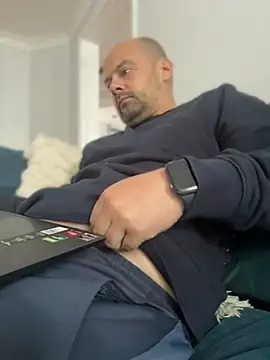 NakedAndrewHotn Live-seksikameraesitys