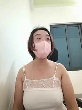 חדר צ'אט בשידור חי של Evila_girl