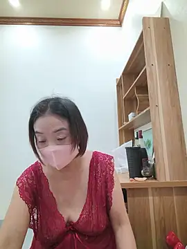 חדר צ'אט בשידור חי של Evila_girl