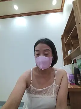 Evila_girl Adlı Modelin Canlı Sohbet Odası