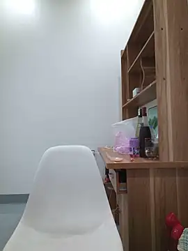 Evila_girl Adlı Modelin Canlı Sohbet Odası