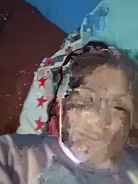 חדר צ'אט בשידור חי של Alahia_Myers