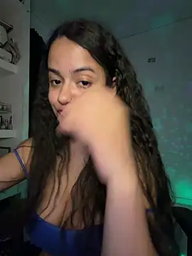 Živá chatovací místnost saharariderr